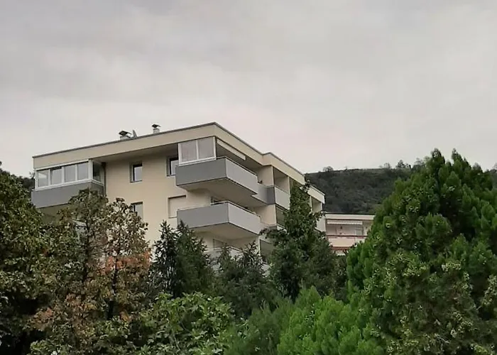 Panoramablick Ruhig Gelegen * 梅拉诺