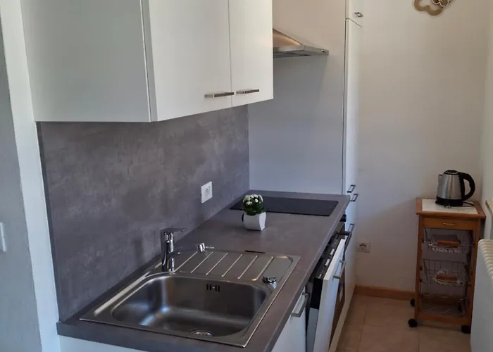 Panoramablick Ruhig Gelegen Merano